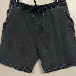 Men’s Shorts By Divided. Size M